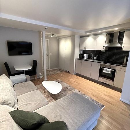 Daltind - Modern Apartment With Free Parking Нарвік Екстер'єр фото
